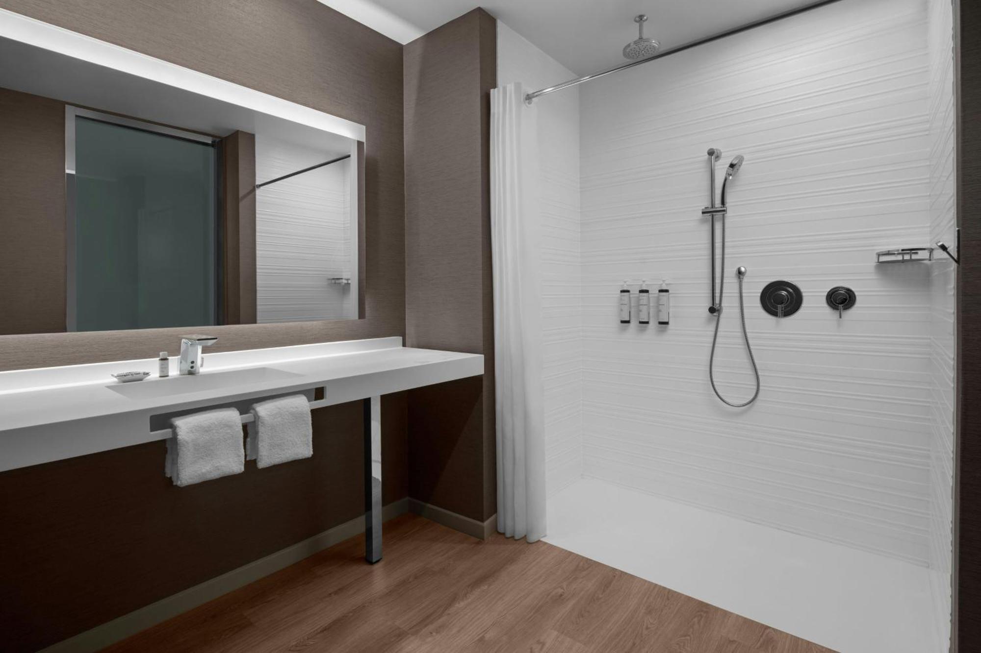 Ac Hotel By Marriott Bozeman Downtown Екстер'єр фото